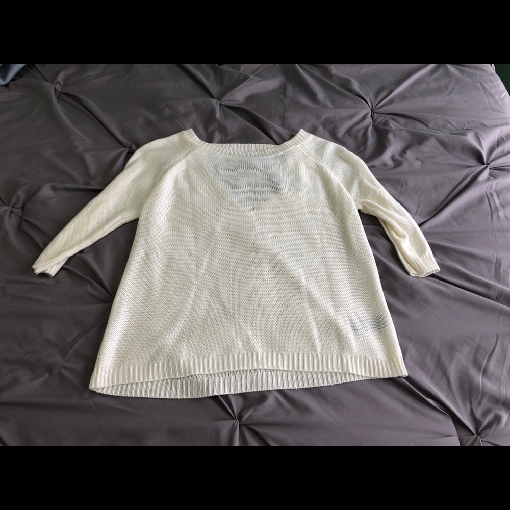 American Eagle White Sweater